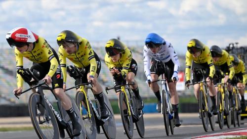 Výhra Vismy v týmové časovce Paris-Nice katapultovala Jorgensona do žlutého dresu!